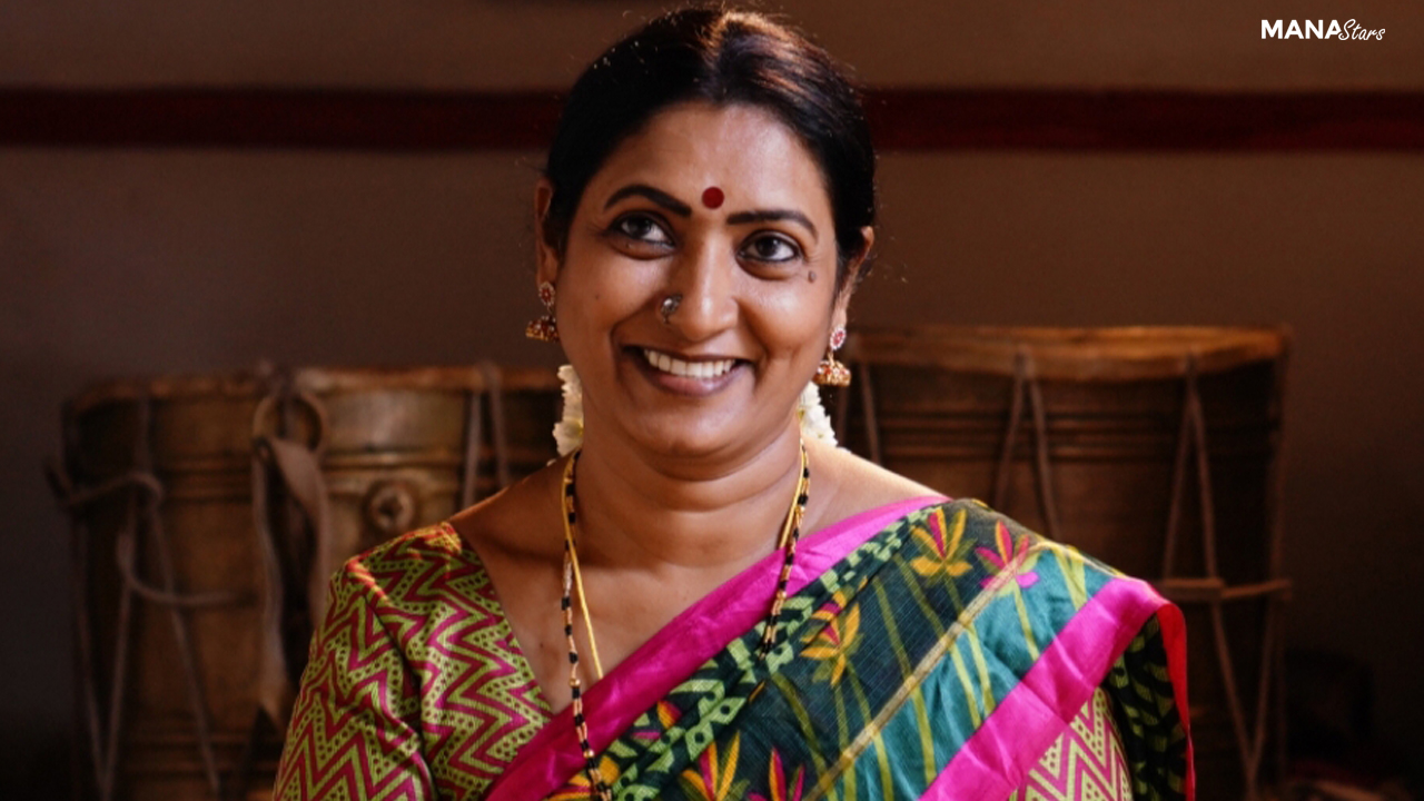 బ్రహ్మాండ చిత్రం అన్ని కార్యక్రమాలు పూర్తి చేసుకొని రిలీజ్ కు సిద్ధం !