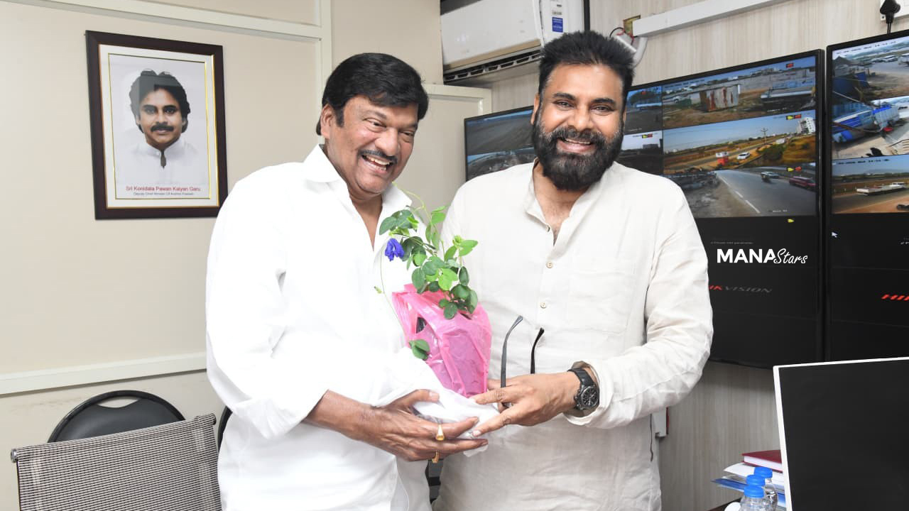 డిప్యూటీ సీఎం పవన్ కళ్యాణ్తో ‘నటకిరీటి’